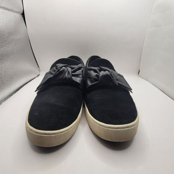 Women's Michael Kors Size 8 slip-on shoe black/white with bow - Picture 6 of 12